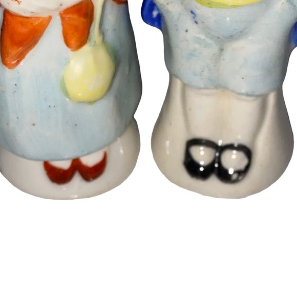 Vintage Occupied Japan Old Couple Salt and Pepper Shakers Cork Stopper *read* - Picture 4 of 7